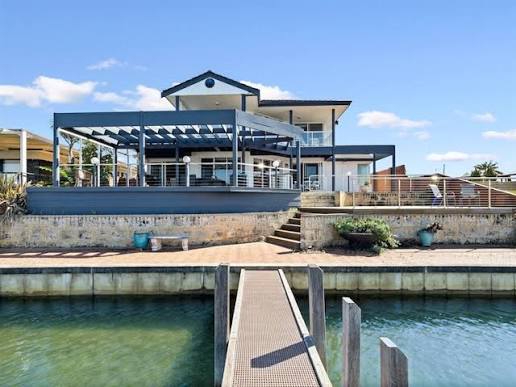 Port Macquarie Private jetty, 18 Mcinherney Cl, Port Macquarie NSW 2444, Australia