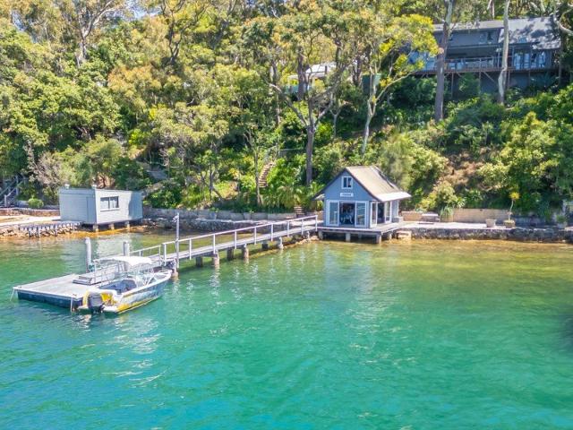 Moreton Island Private Swing mooring, 100B Moreton St, Bulwer QLD 4025, Australia